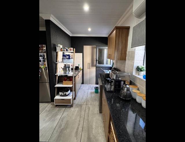 4 BEDROOM HOUSE FOR SALE IN MONTE CHRISTO